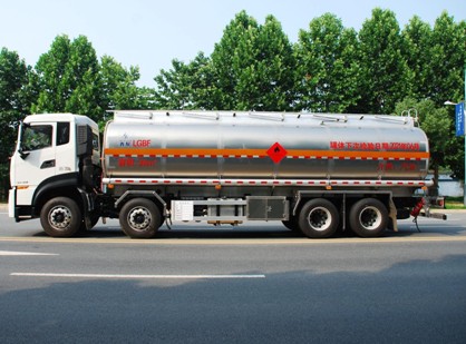 國六東風(fēng)天龍30方運(yùn)油車 國六東風(fēng)天龍30方運(yùn)油車